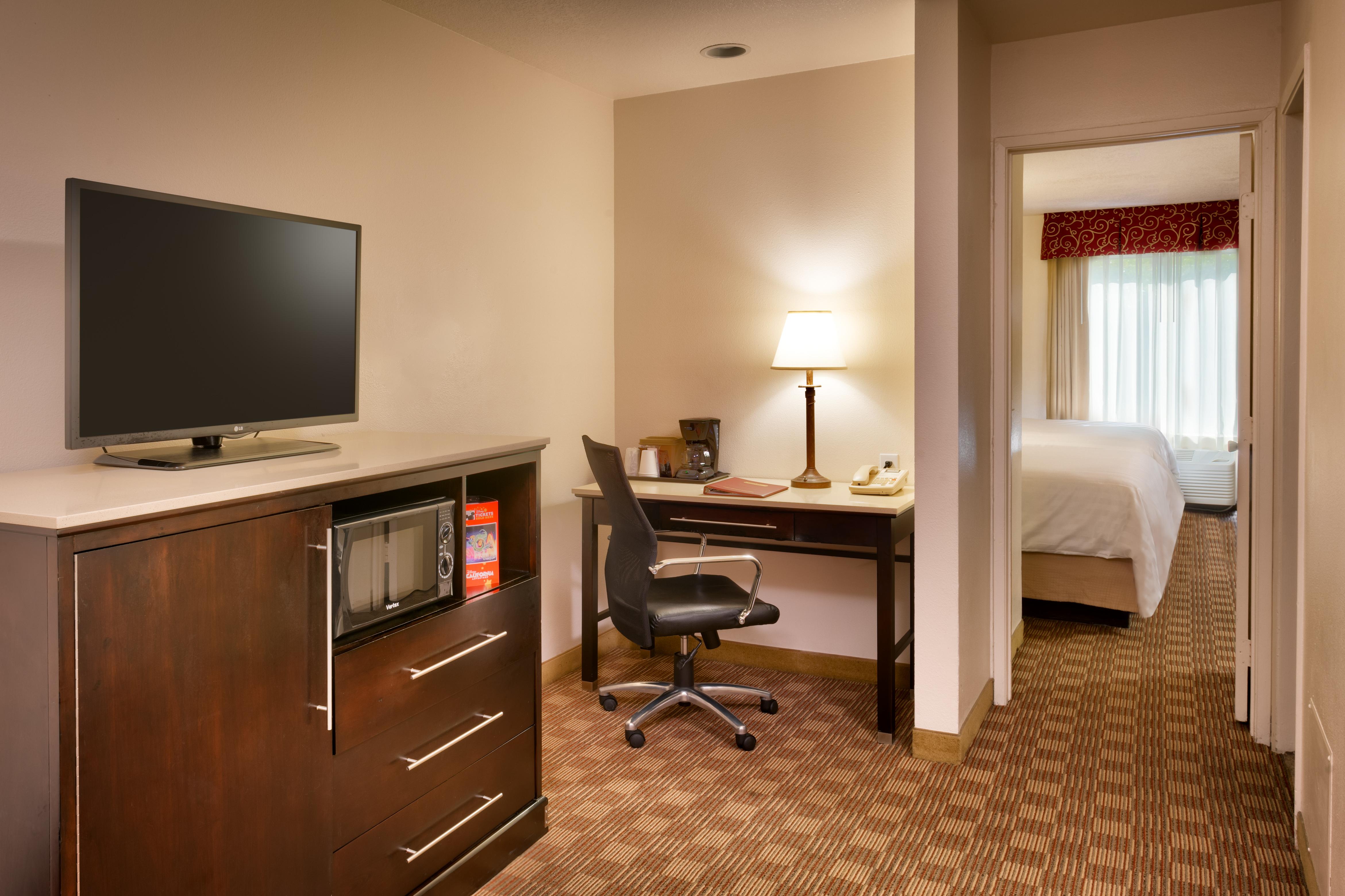 Cortona Inn And Suites Anaheim Resort Esterno foto