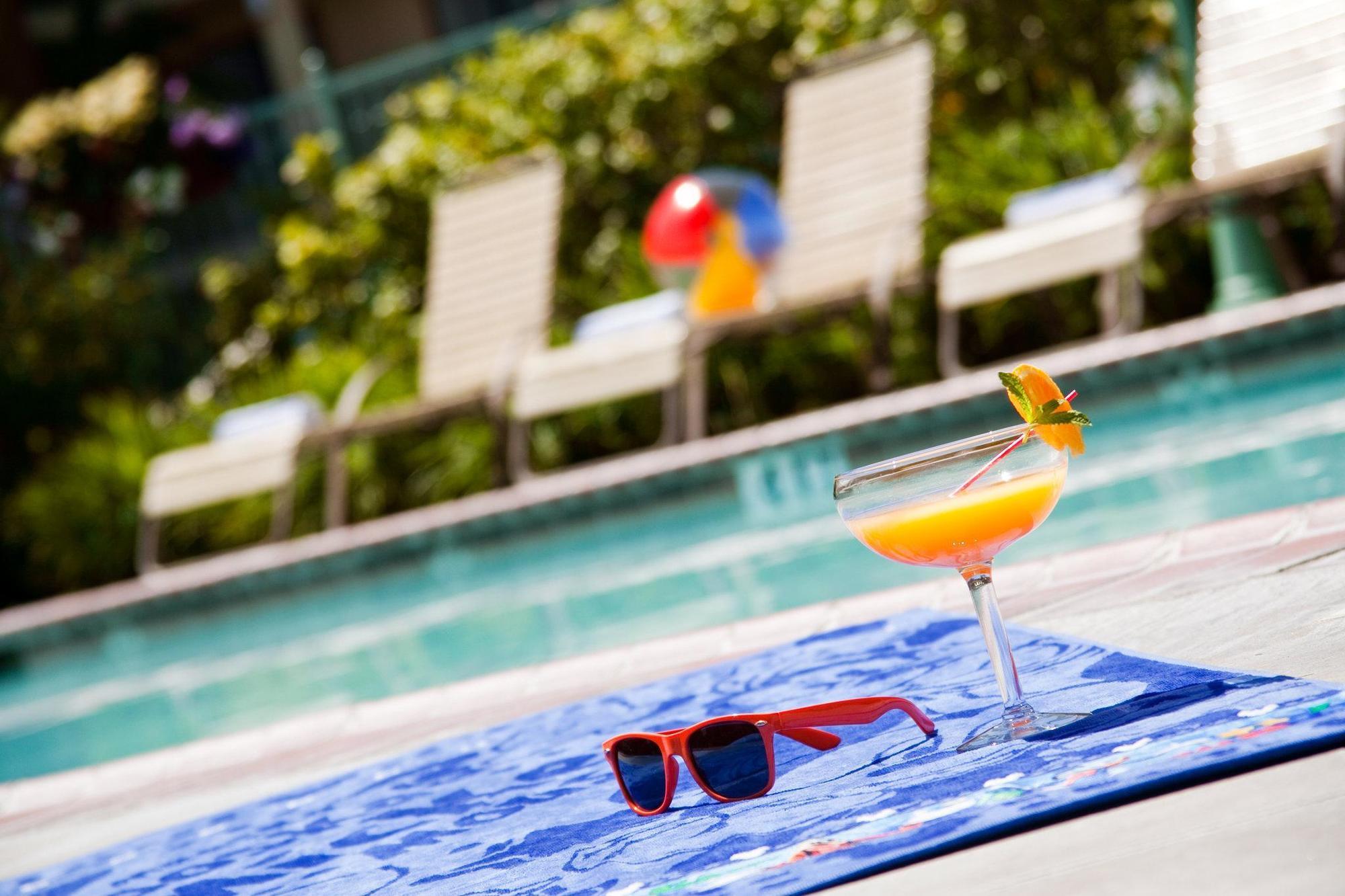 Cortona Inn And Suites Anaheim Resort Esterno foto