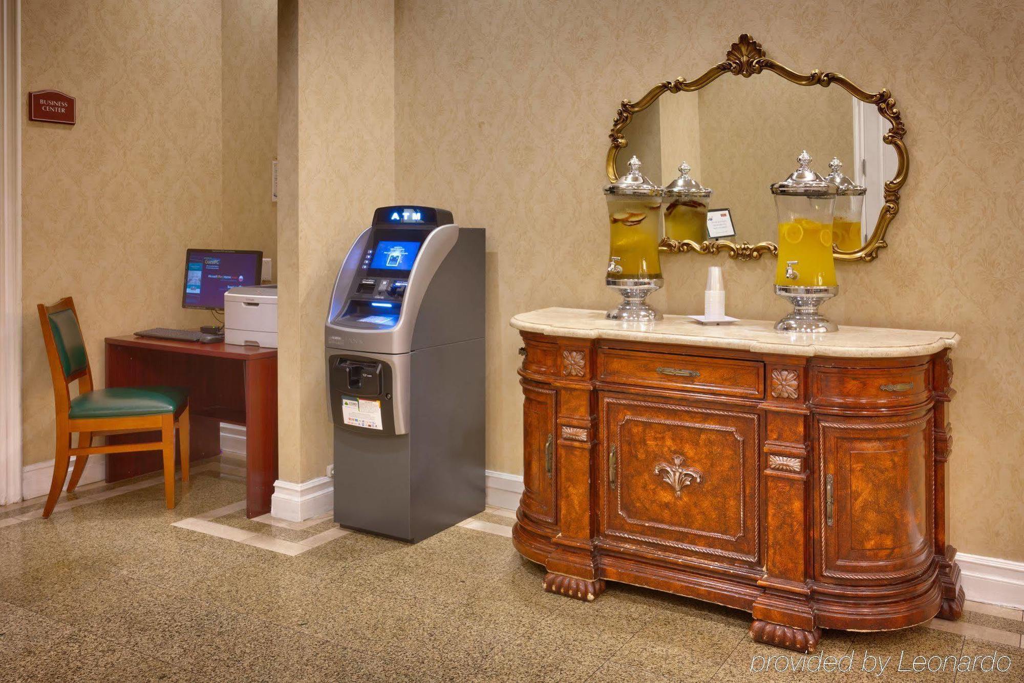 Cortona Inn And Suites Anaheim Resort Esterno foto