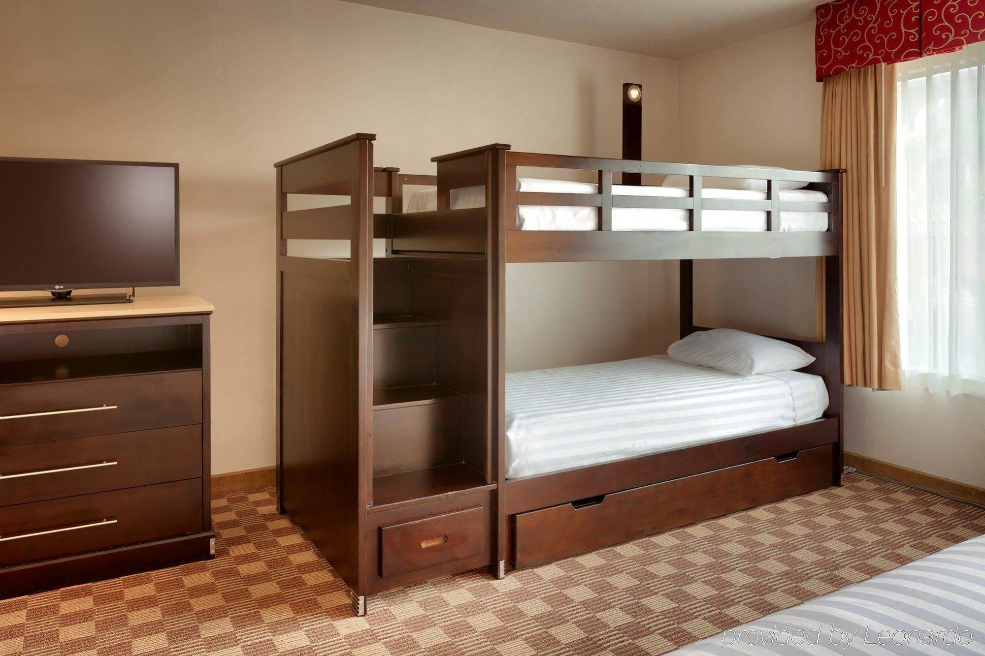 Cortona Inn And Suites Anaheim Resort Esterno foto