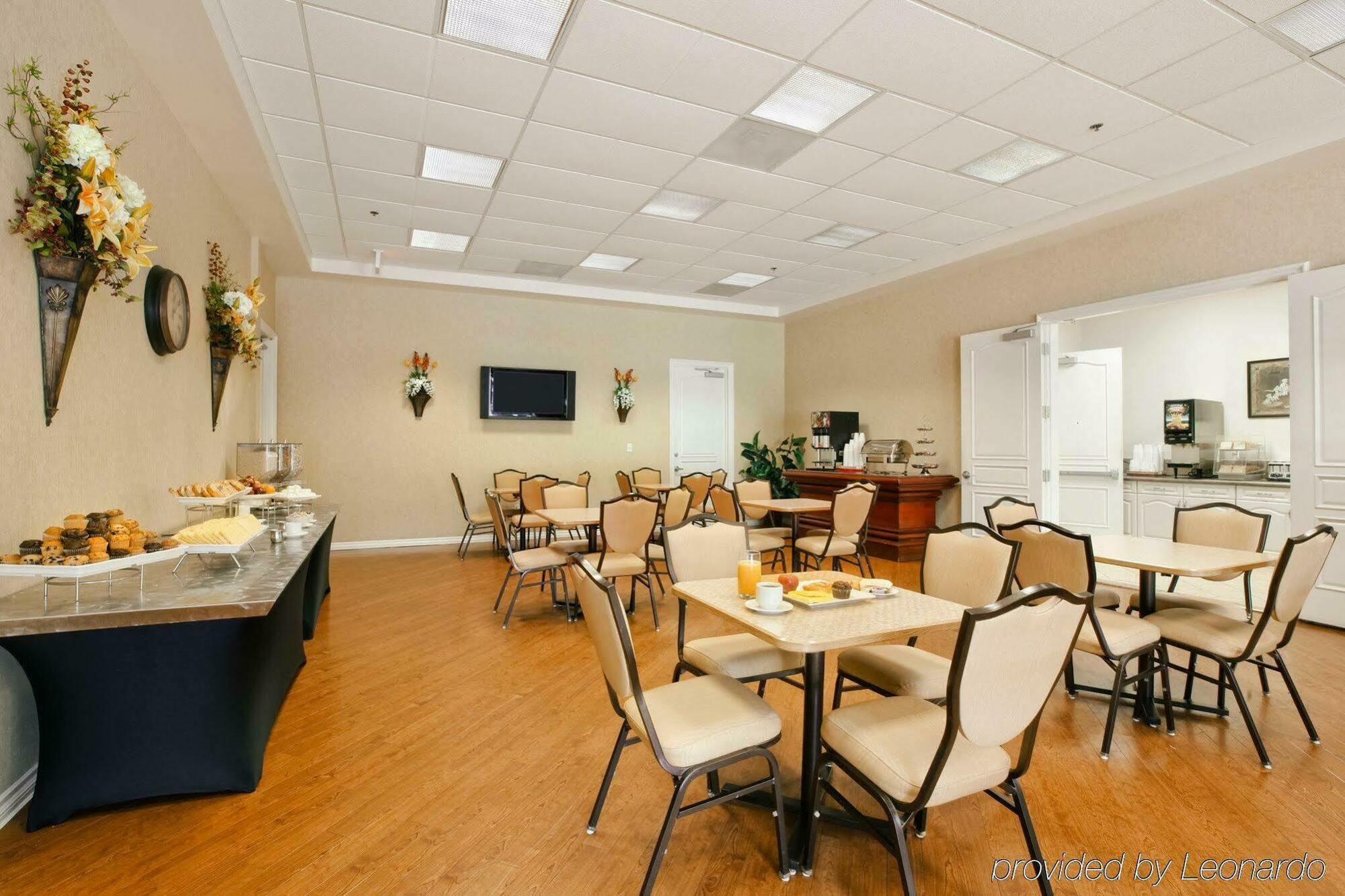 Cortona Inn And Suites Anaheim Resort Esterno foto